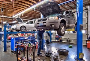 Things to keep in mind when selecting a car service center